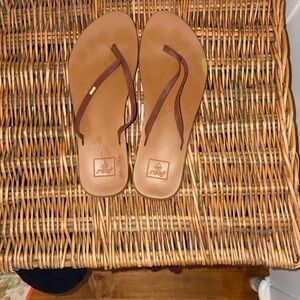 Reef Chocolate Brown Flip Flops, size 8
